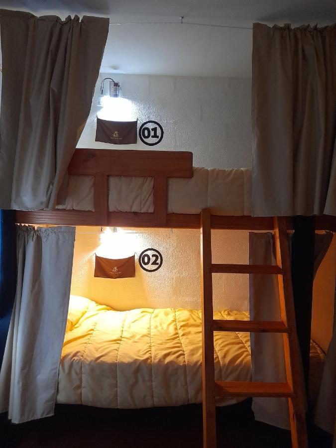 Hostel House 64Biguea El Calafate Exterior photo